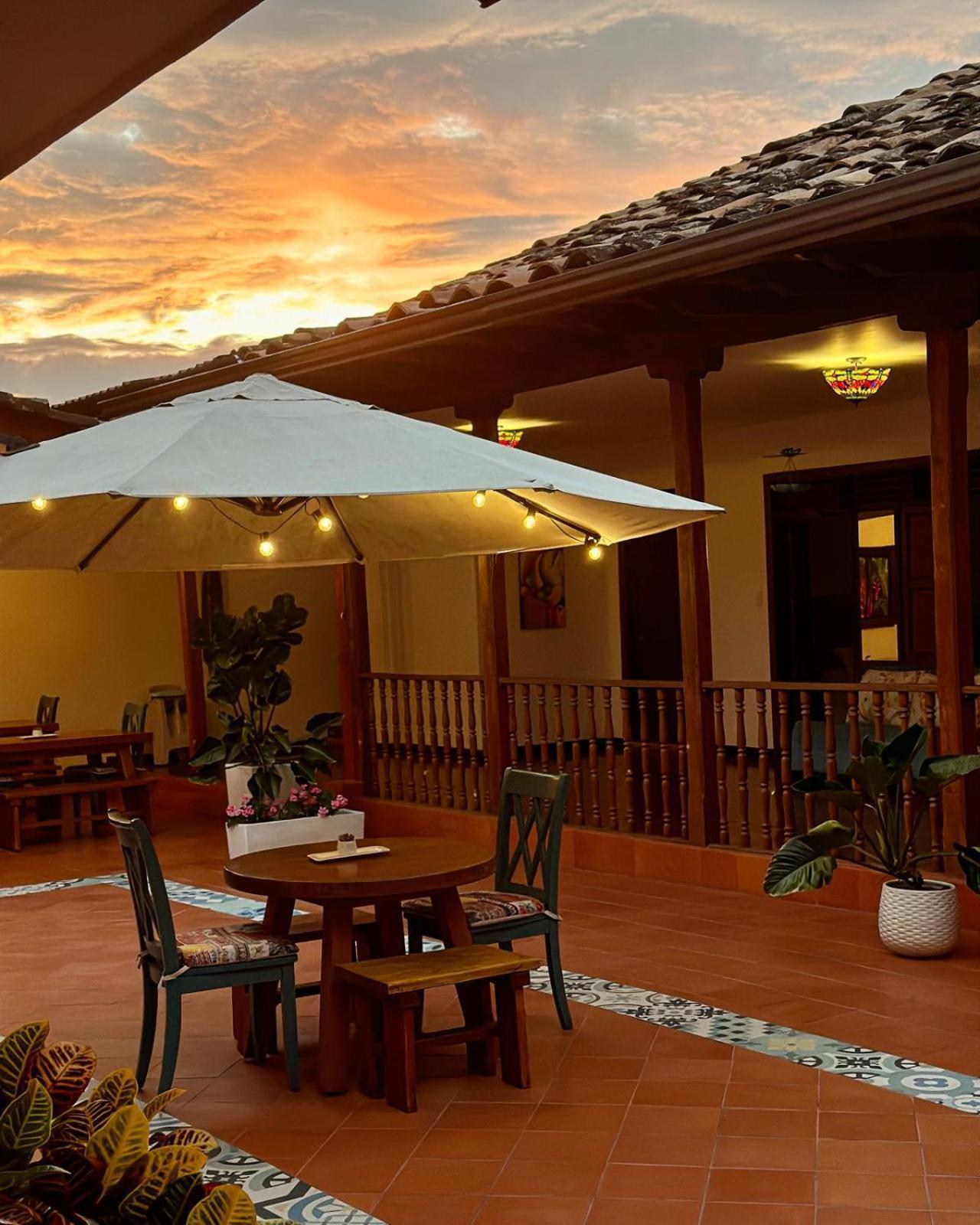 Hotel Colonial Andino - Parque Principal De 피탈리토 외부 사진