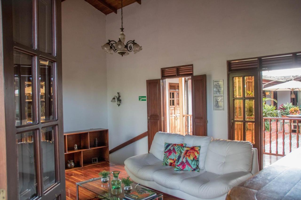 Hotel Colonial Andino - Parque Principal De 피탈리토 외부 사진